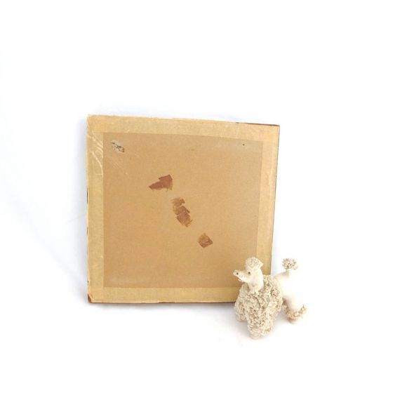 Vintage Needlepoint, Petitpoint, Hand Stitched,Girls Room, Vintage Wall Hanging - Picture 3 of 4